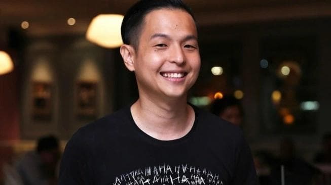 Demi Mental Sehat, Ernest Tinggalkan X Tutup akun Setelah Kritik Hadiah Mewah