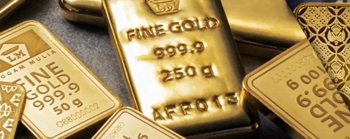Harga Emas Turun Tipis, Investor Diminta Waspada